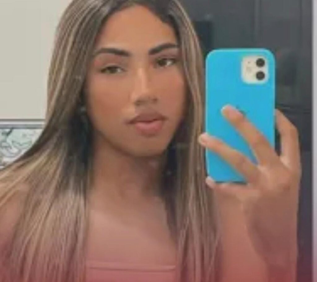 Mulher trans de 18 anos é morta por motorista de aplicativo; suspeito leva corpo à delegacia e é liberado após alegar legítima defesa