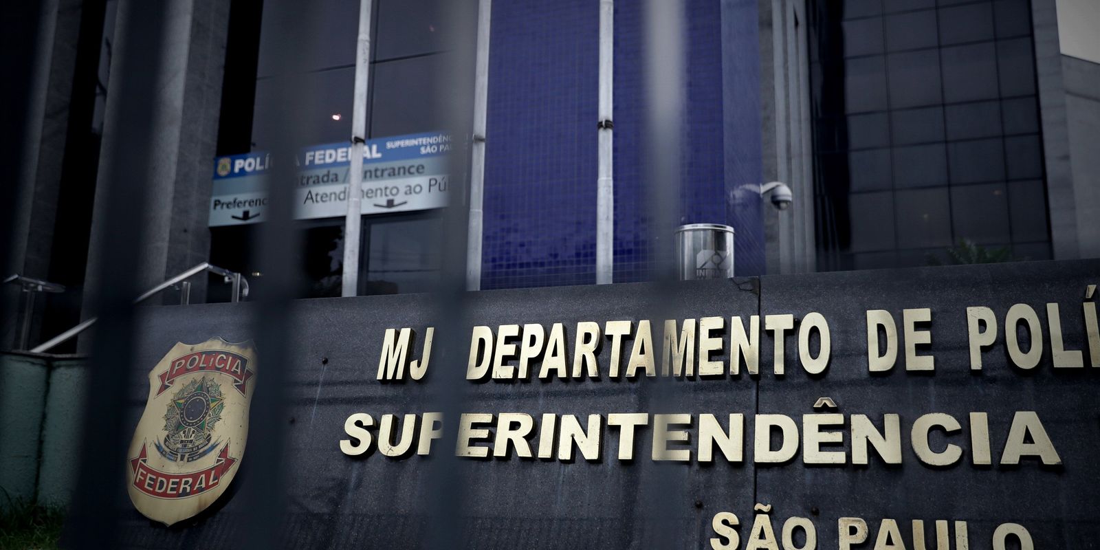 PF faz operação contra ataques cibernéticos a deputados federais