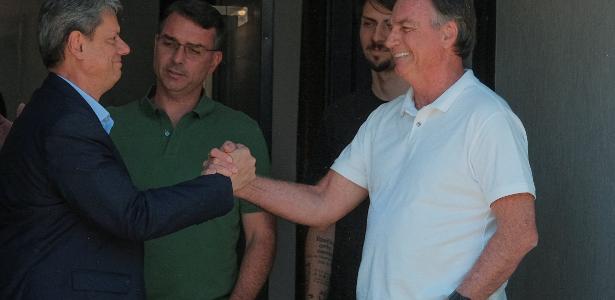 Resolução do PT ignora candidatura de Flávio e centraliza críticas em Tarcísio