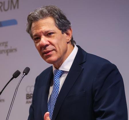 Possível saída de Fernando Haddad do Ministério da Fazenda reacende debate sobre rumos da economia brasileira
