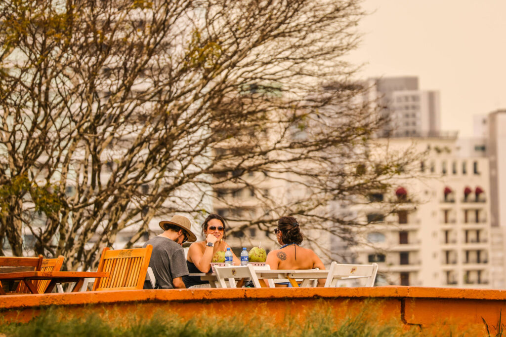 Previsão de temperatura acima de 30°C vai até sexta em SP - 22/12/2025 - Cotidiano
