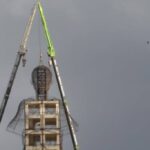 Santo maior que o Cristo Redentor recebe cabeça no Ceará - 20/12/2025 - Cotidiano