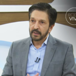 "Tarcísio teria mais condições de agregar e trazer o centro do que Flávio", diz Nunes
