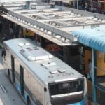 Movimentação no terminal de ônibus Parque Dom Pedro II de greve na capital paulista