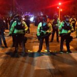 Agente de imigração dos EUA atira em venezuelano - 15/01/2026 - Mundo