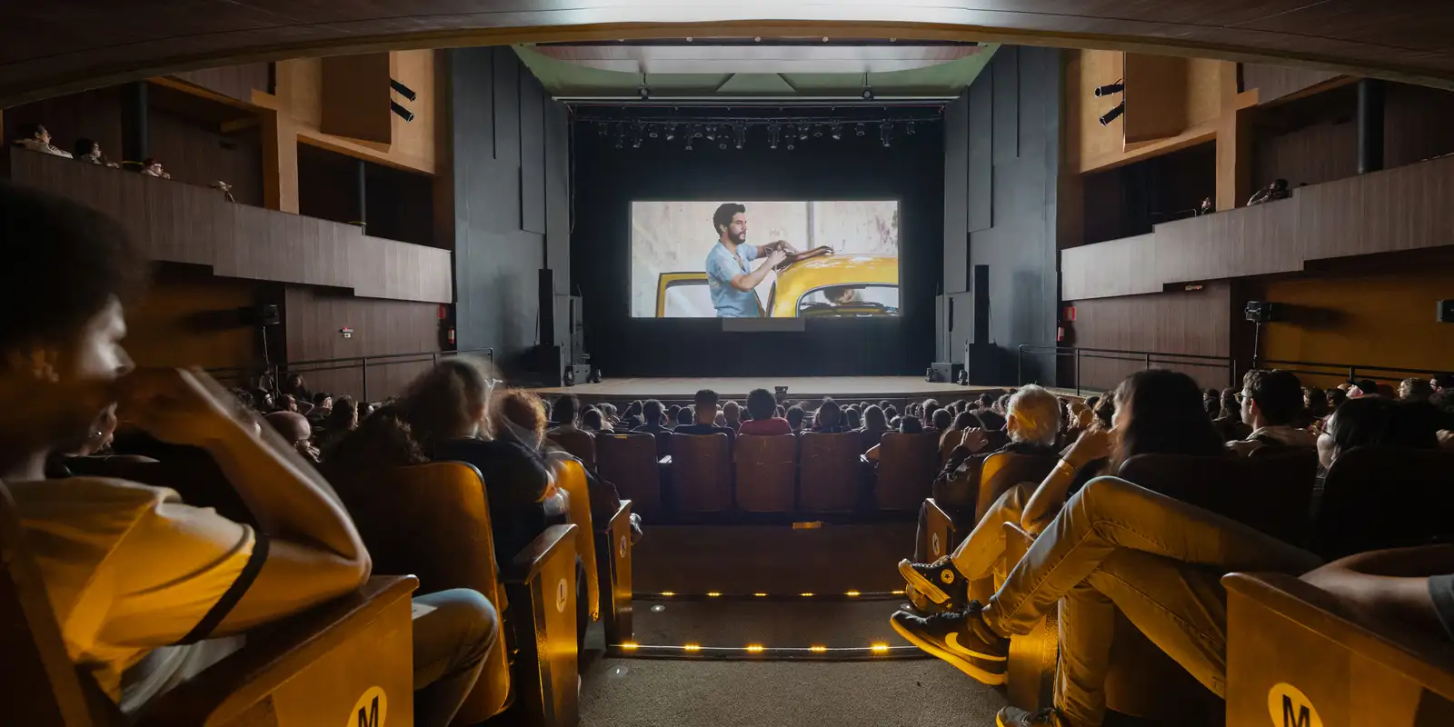 Depois de prêmios, O Agente Secreto está em mais salas de cinema