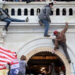 EUA lançam site onde reescrevem versão da invasão ao Capitólio