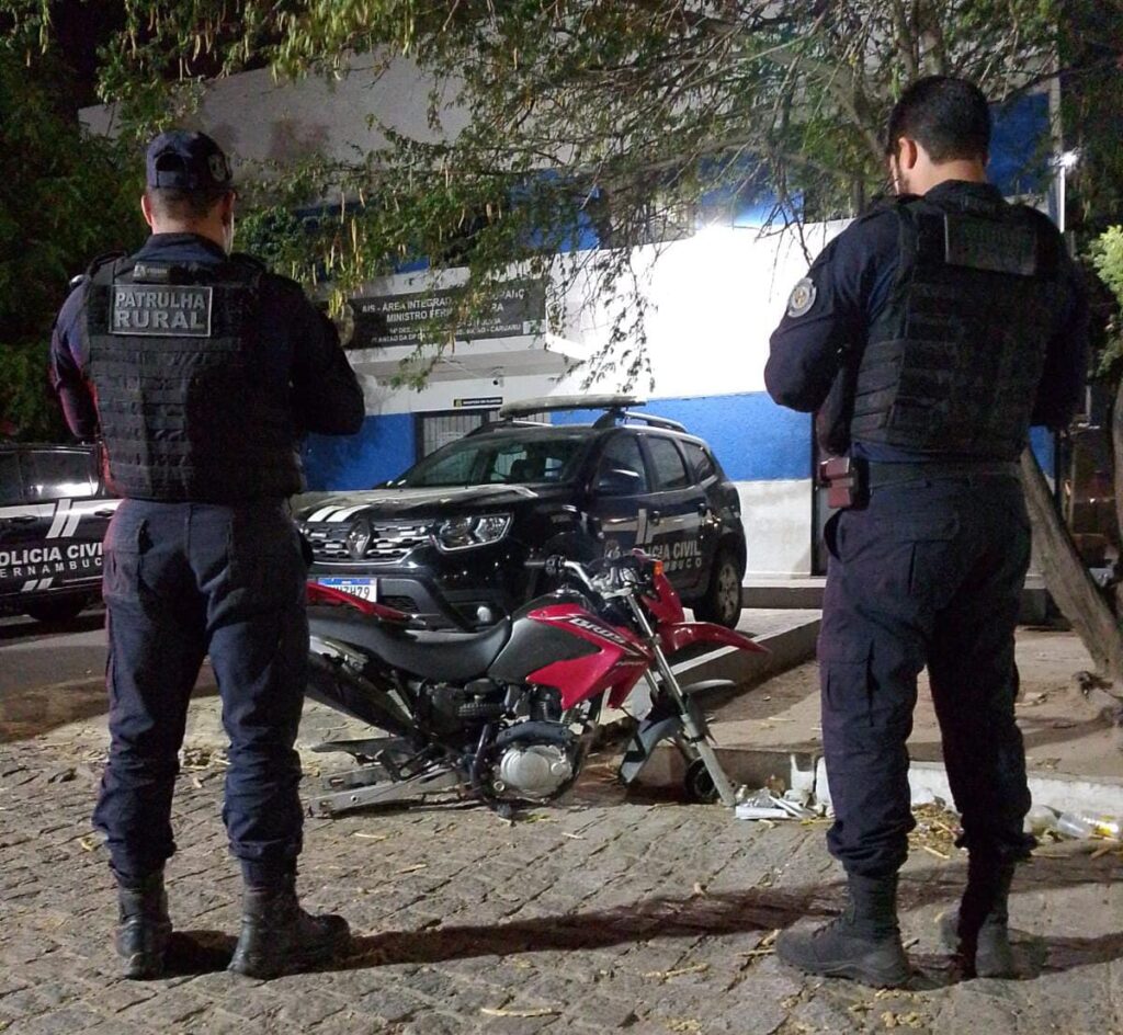 Guarda Municipal de Caruaru recupera motocicleta roubada em área de difícil acesso