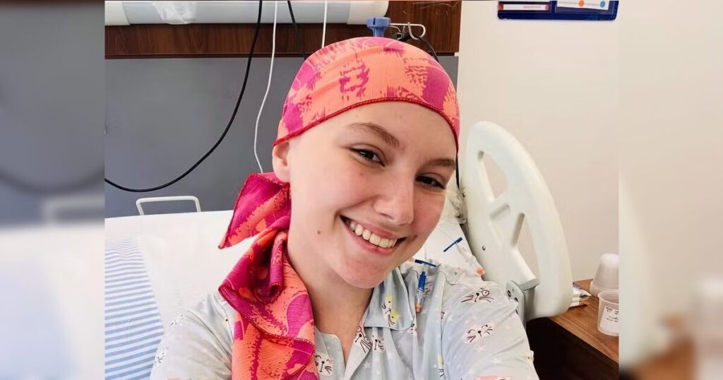 Morre a influenciadora digital Isabel Veloso, aos 19 anos