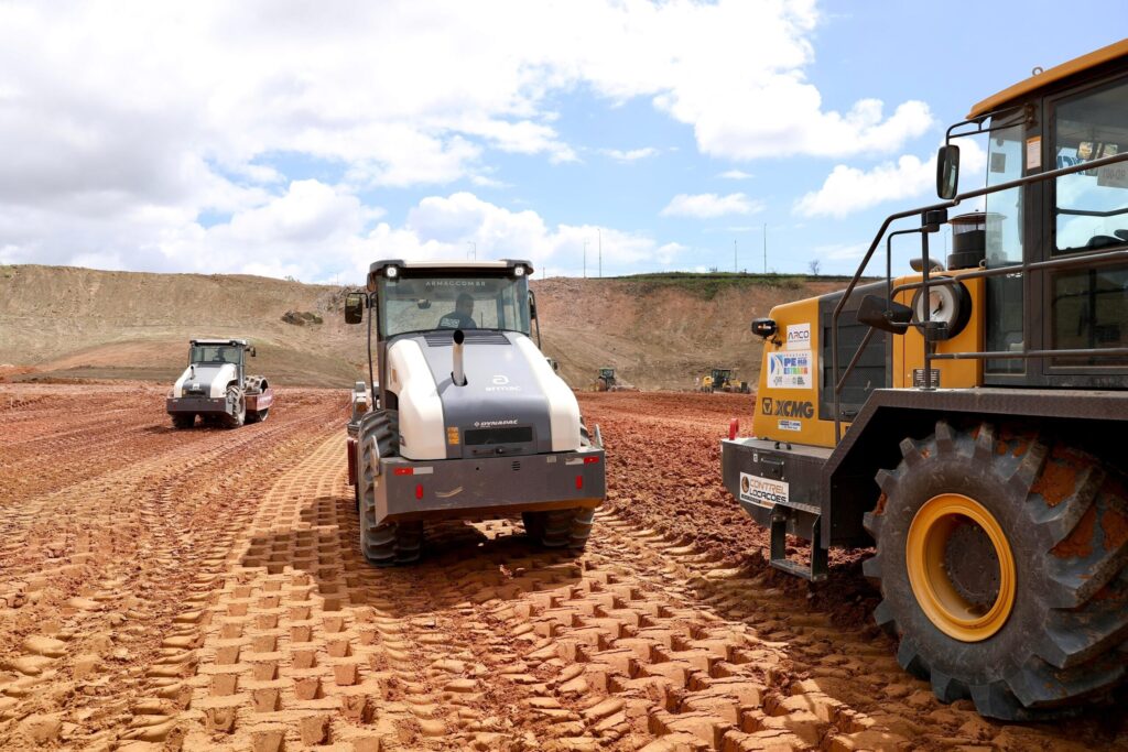 PE na Estrada ganha força em 2026 com obras do Arco Metropolitano, Estrada de Aldeia e recuperação de rodovias e estradas vicinais no interior