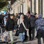 Trump anuncia tarifas de 25% a países que negociarem com Irã