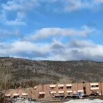 Ataque a tiros em escola no Canadá deixa 10 mortos