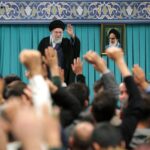 'Até onde eu sei' Khamenei está vivo, diz chanceler do Irã - 28/02/2026 - Mundo