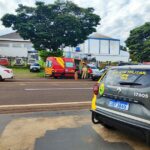 Colisão entre motos deixa jovem ferido na Avenida Governador Roberto da Silveira