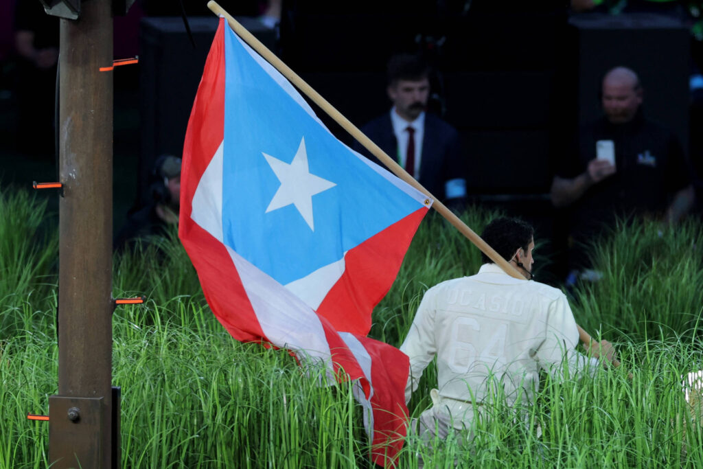 Como Bad Bunny narra a história de Porto Rico em músicas - 11/02/2026 - Ilustrada