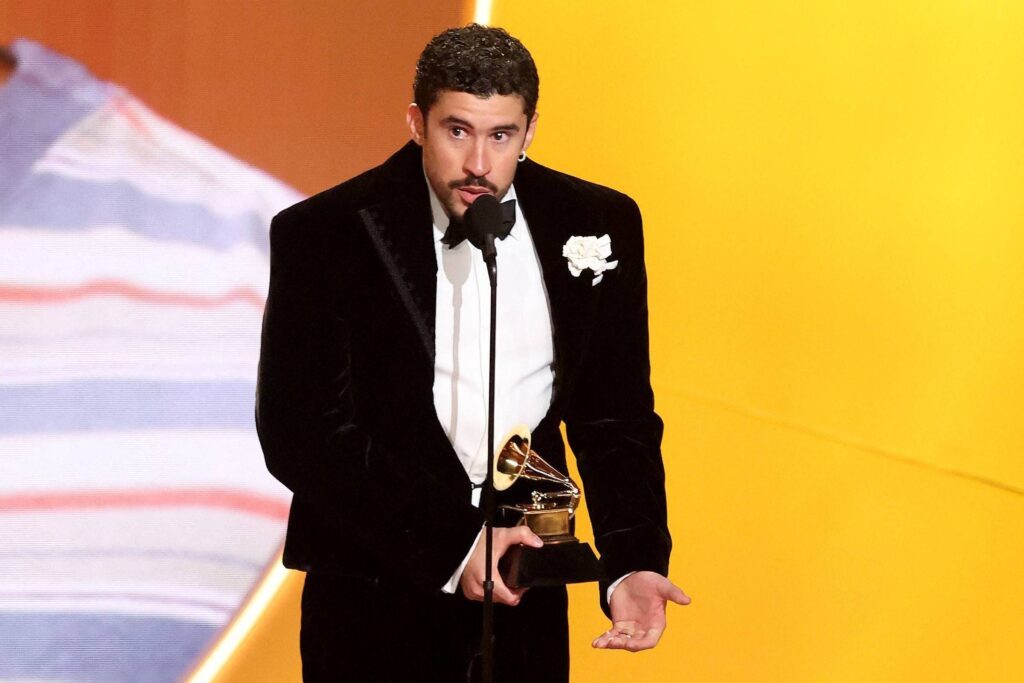 Grammy: Bad Bunny faz história ao vencer álbum do ano - 02/02/2026 - Ilustrada