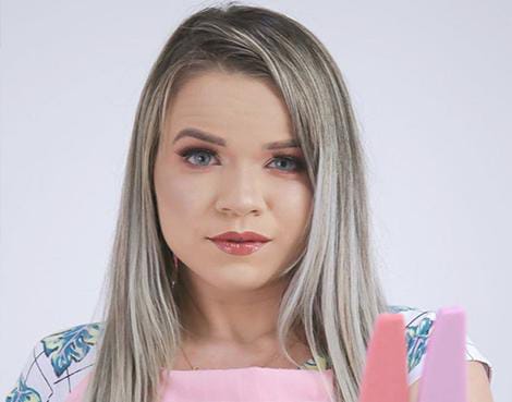 Jovem manicure é assassinada a tiros dentro de residência em Santa Cruz do Capibaribe