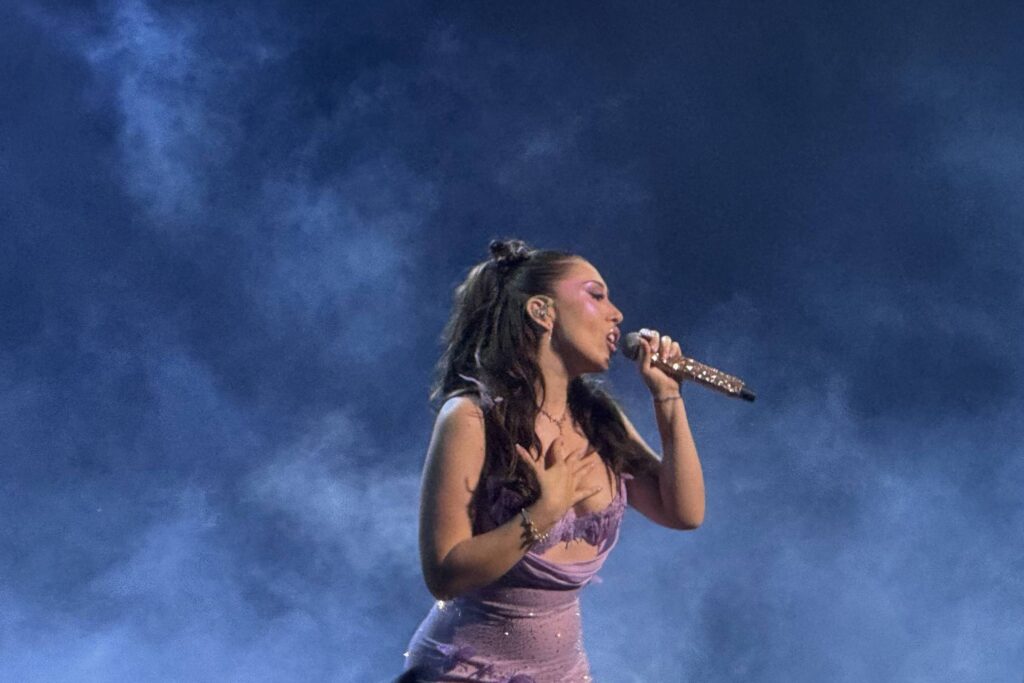 Kali Uchis exalta latinos em show em São Paulo - 09/02/2026 - Ilustrada