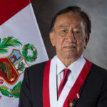Peru: José María Balcázar é escolhido novo presidente - 19/02/2026 - Mundo