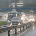 SC tem alerta vermelho para alagamentos e deslizamentos na capital