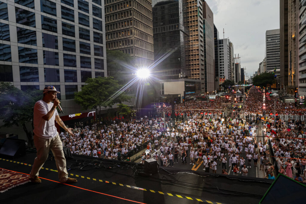 Segurança deve convencer MP a liberar megashow na Paulista - 04/02/2026 - Cotidiano