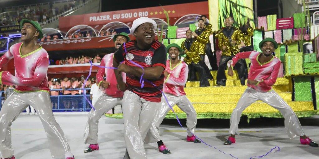 TV Brasil transmite desfile das escolas de samba da Série Prata do Rio