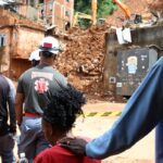 Voluntários cruzam estados para ajudar vítimas das chuvas em MG