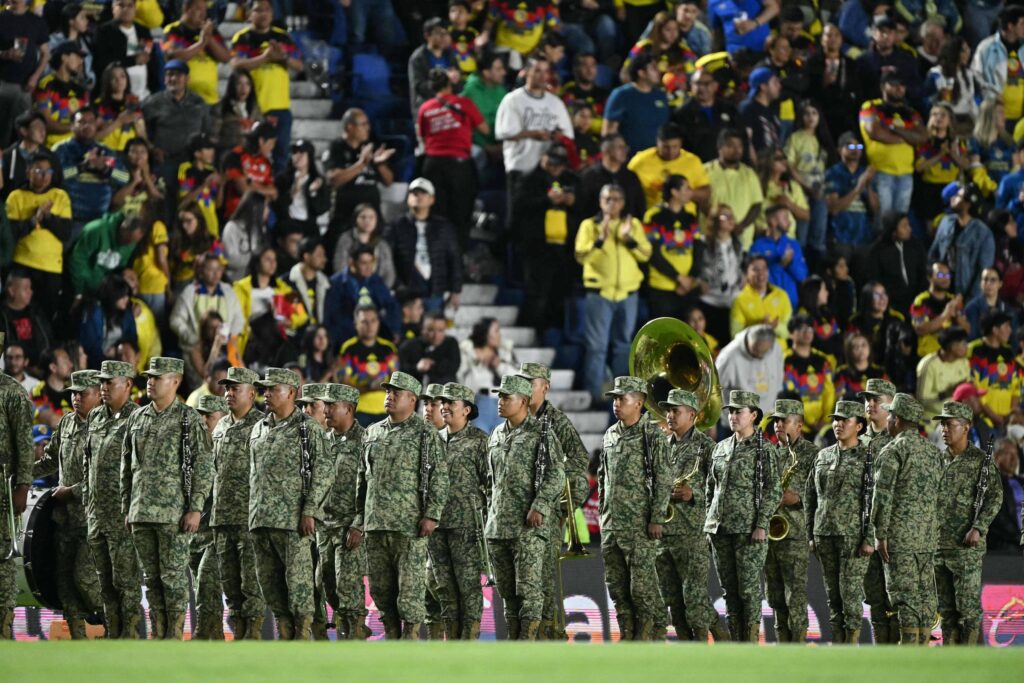 Copa do Mundo no México terá 100 mil agentes de segurança - 08/03/2026 - Esporte