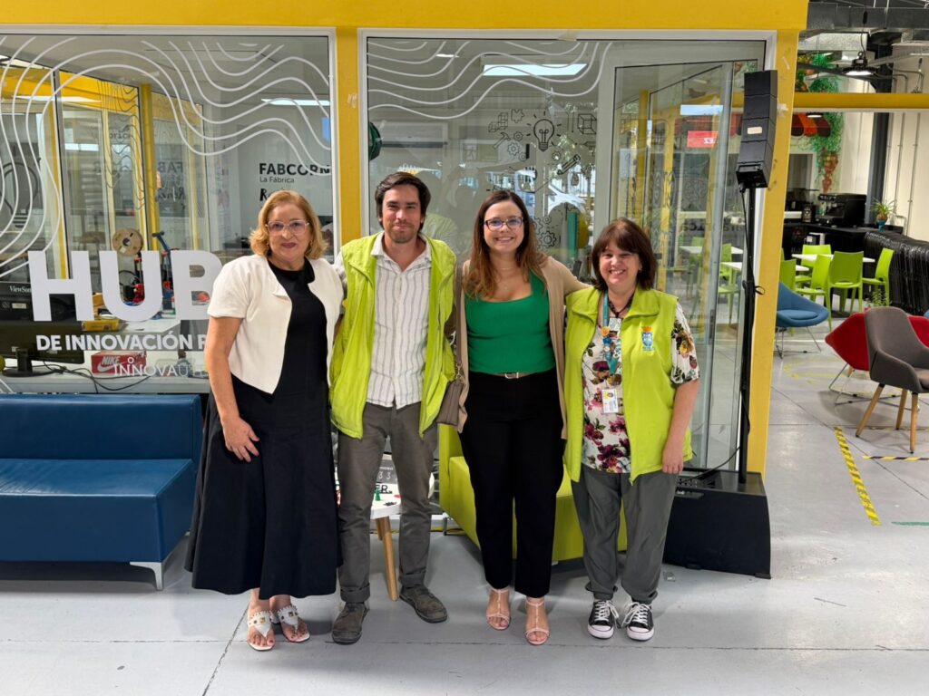 Dayse Silva cumpre missão no Chile e conhece modelo inovador de governança para a primeira infância