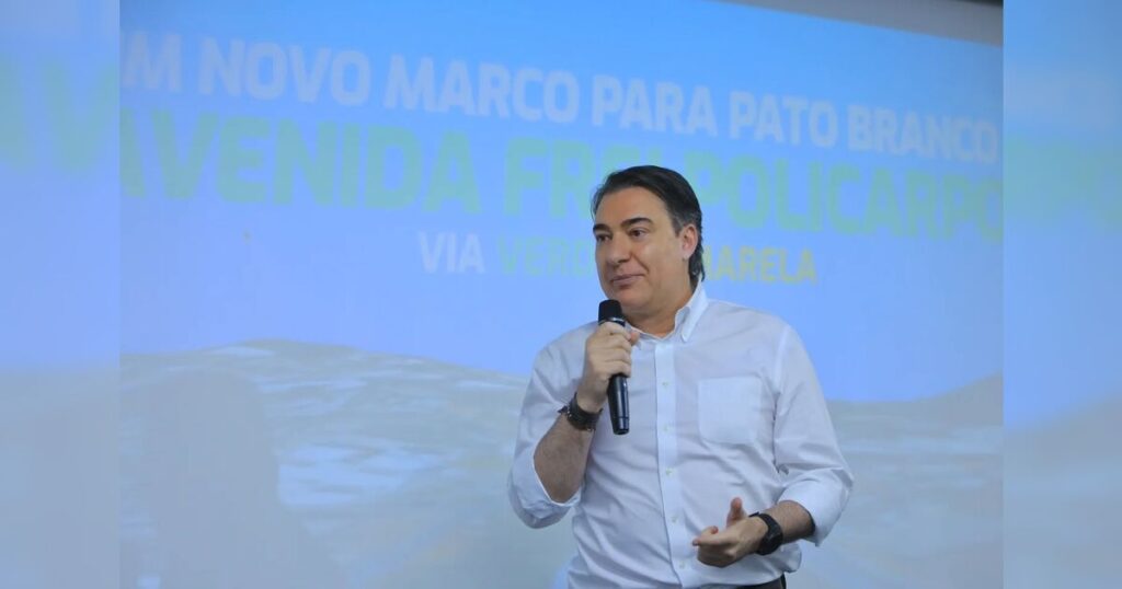 Giacobo rebate Moro, nega expulsão e justifica saída do PL em nota oficial