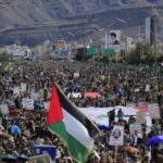 Houthis do Iêmen entram na guerra e atacam Israel - 28/03/2026 - Mundo