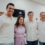 MIGUEL COELHO MUDA O JOGO E DECLARA APOIO A RAQUEL LYRA EM ATO POLÍTICO EM CARUARU