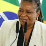 Ministra da Cultura defende investimento em arte e educação