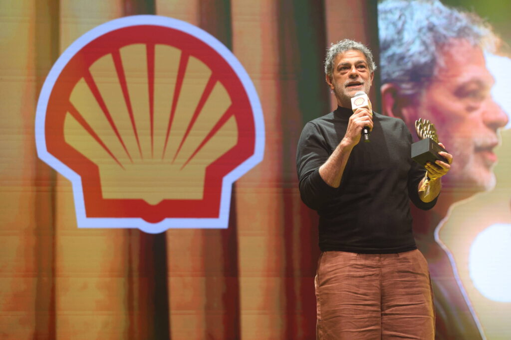 Moscovis leva Prêmio Shell após 37 anos de carreira - 19/03/2026 - Ilustrada