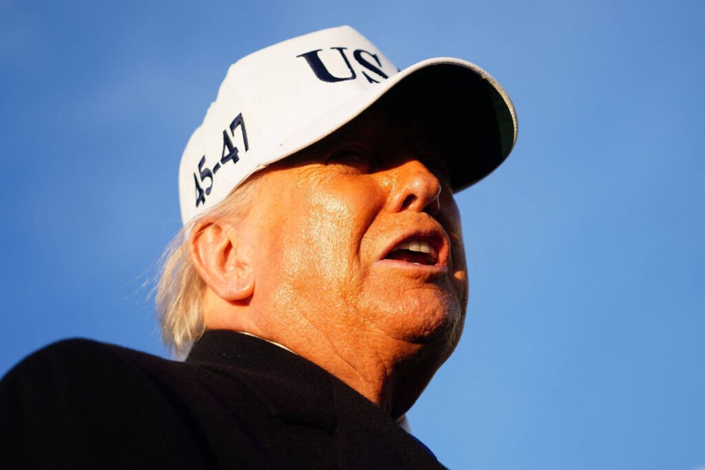 Trump diz que pode atacar ilha no Irã 'por diversão' - 14/03/2026 - Mundo