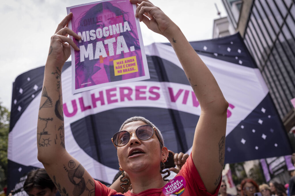 Universidades terão protocolo para acolher vítimas - 24/03/2026 - Educação