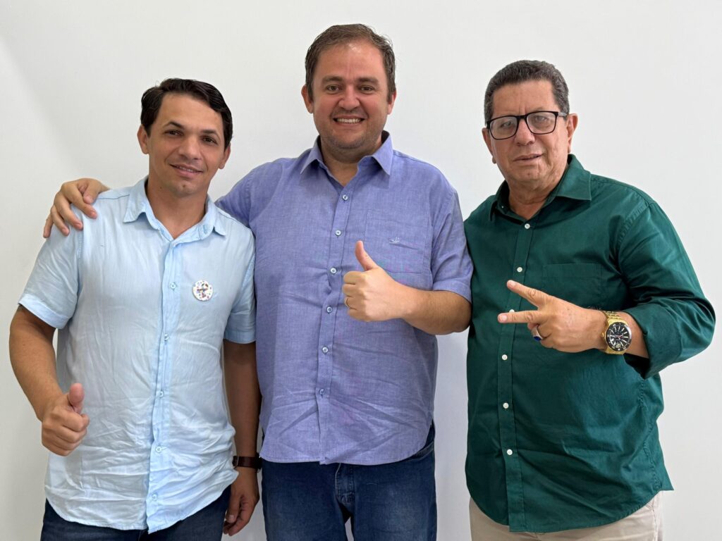 Anderson Luiz fortalece pré-candidatura com novos apoios em Caruaru