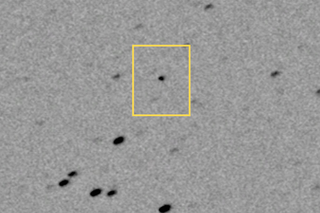 Artemis 2 cruza o céu em captura de observatório mineiro - 06/04/2026 - Ciência