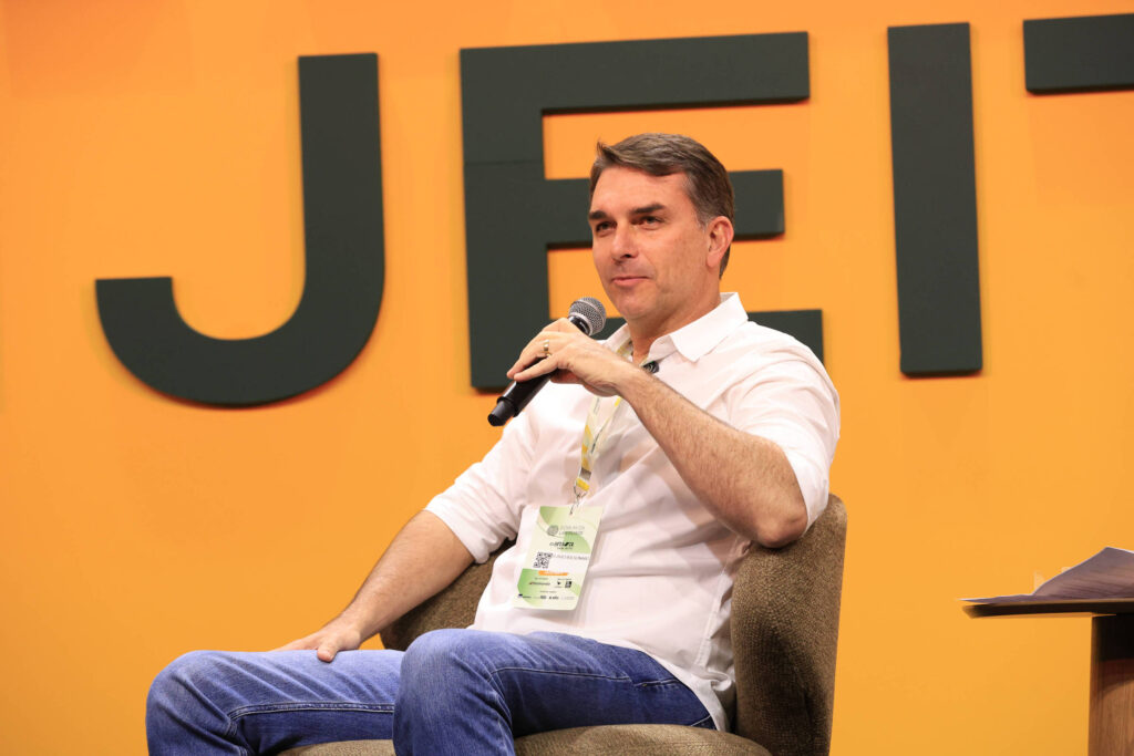 Fórum da Liberdade reforça união da direita contra Lula - 10/04/2026 - Painel