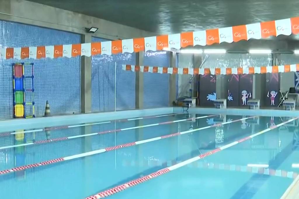 Laudo aponta lesões no pulmão em mulher que após natação - 19/04/2026 - Cotidiano