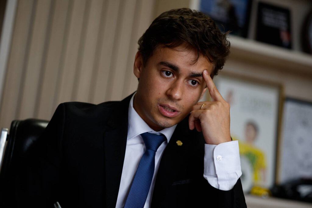 Nikolas citou Flávio em só 10 dos 544 posts que fez no X - 21/04/2026 - Política
