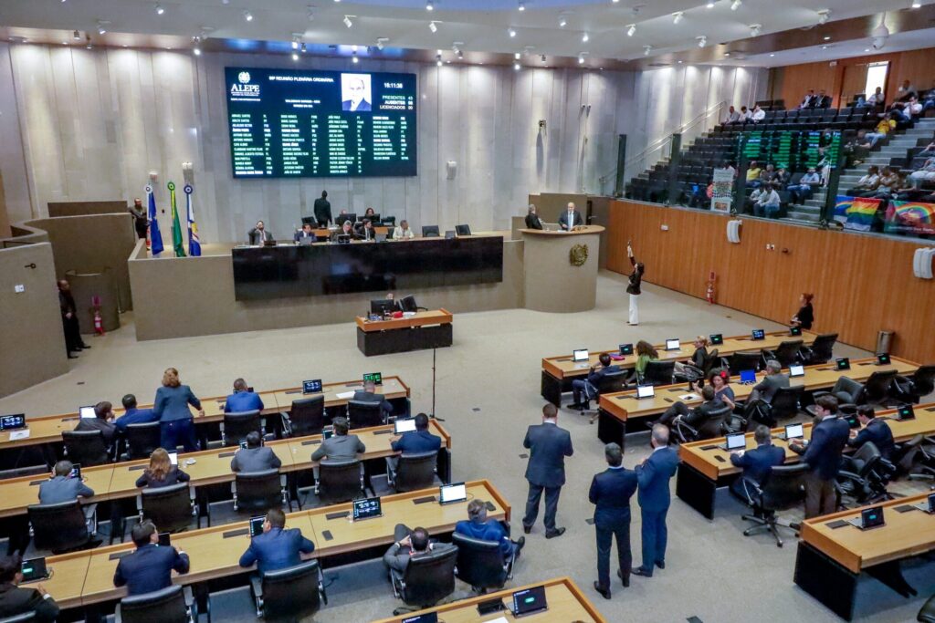 Panorama político de Pernambuco: confira como estão distribuídas as bancadas estaduais e federais