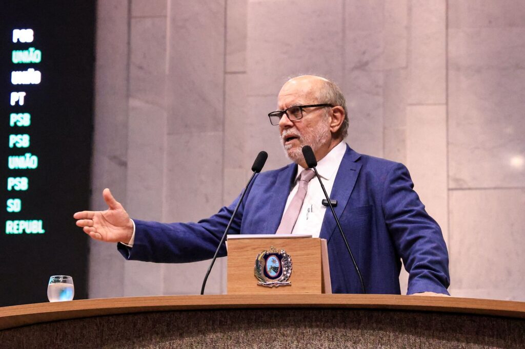 Waldemar Borges anuncia que não disputará novo mandato após 40 anos de vida pública