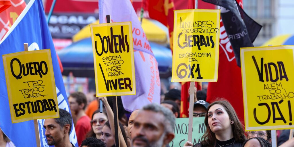 Acordo prevê regra de transição de 60 dias para fim da escala 6x1