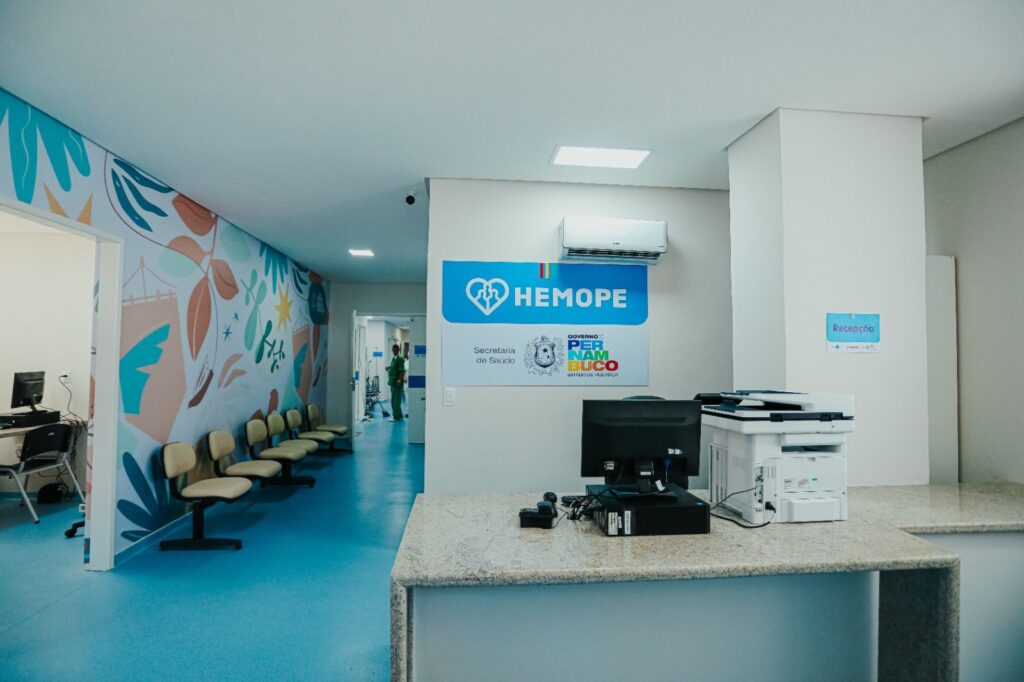 Governo de Pernambuco nomeia profissionais aprovados em concurso da Fundação Hemope