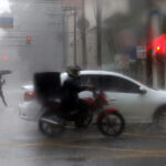 Inmet coloca 127 cidades do PR sob alerta de tempestades e granizo; veja lista