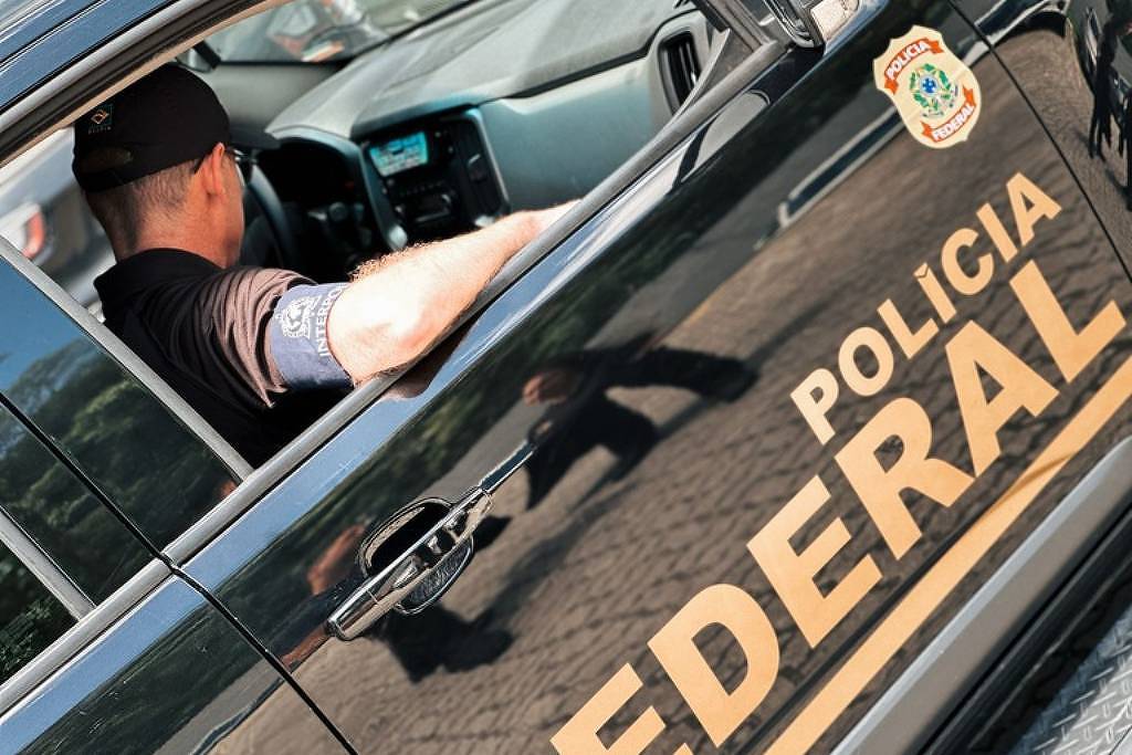 PF prende 4 por suspeita de esquema em imigração ilegal - 08/05/2026 - Cotidiano