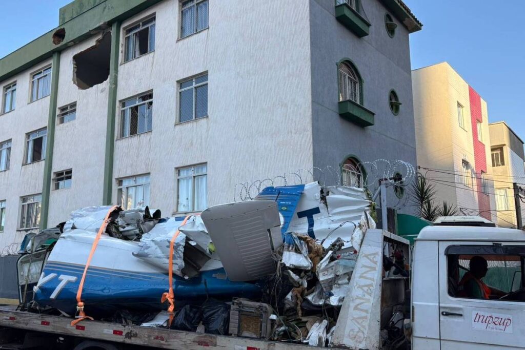 Sobrevivente de queda de avião aparece em foto no hospital - 13/05/2026 - Cotidiano