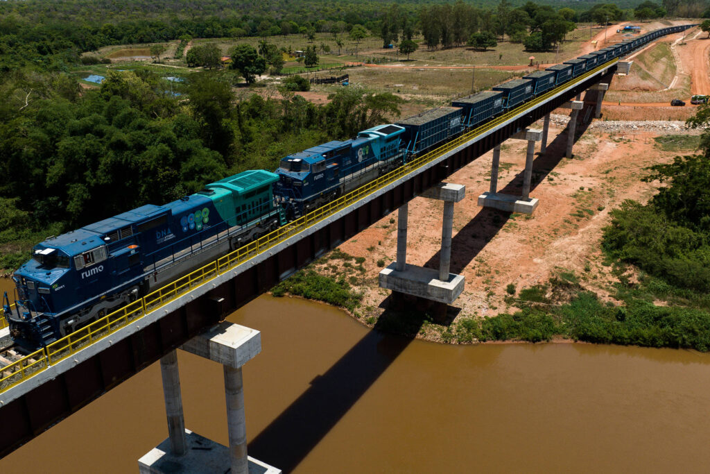 Concessões de ferrovias atrasam e ficam para 2027 - 05/06/2026 - Economia