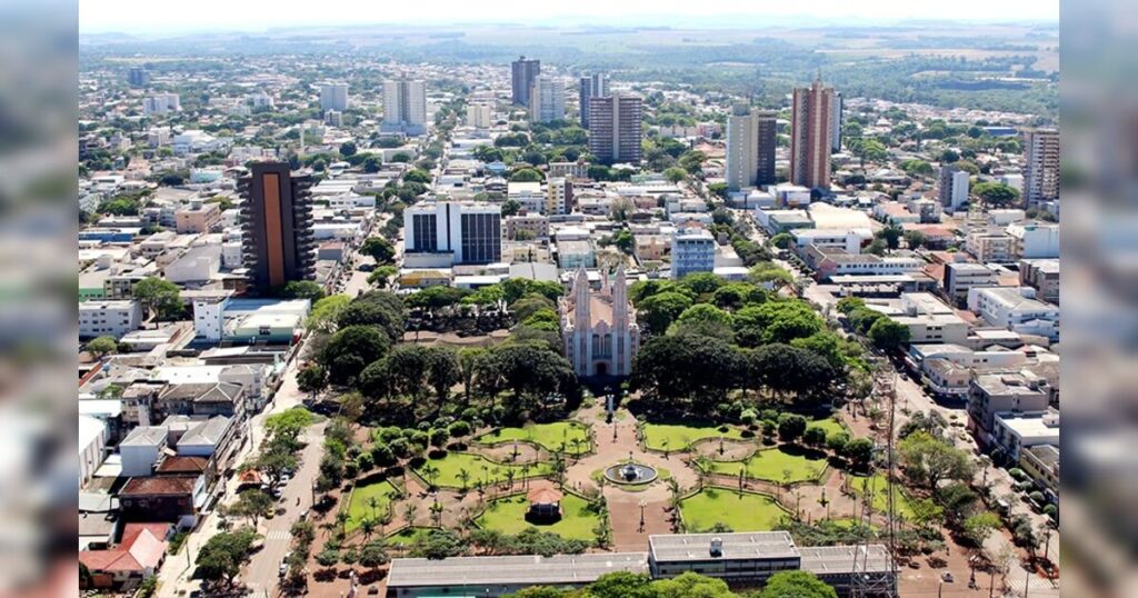 Concurso em Iretama (PR) abre 118 vagas com salários de até R$ 13 mil